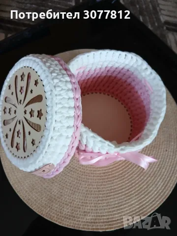 Плетен панер със капаче, снимка 3 - Декорация за дома - 49288297