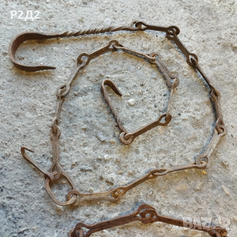 стари ковани вериги за огнище , снимка 2 - Антикварни и старинни предмети - 53162395