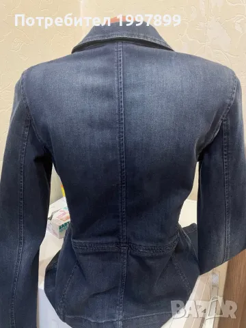 Дамско сако, снимка 5 - Сака - 49752747