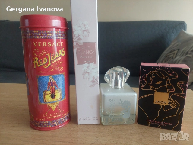 Versace Red Jeans 75ml червено Версаче, снимка 2 - Дамски парфюми - 53468414