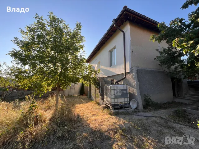 Къща с двор с.Оборище Панагюрище, снимка 8 - Къщи - 49740707