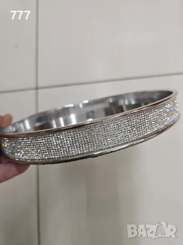 метални подноси 