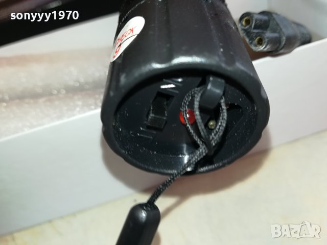 ЕЛЕКТРОШОК ПРОЖЕКТОР И ЛАЗЕР-НОВ 220В ЗАРЯД 1201241637, снимка 16 - Екипировка - 43777677