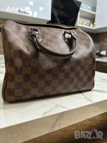 Оригинална чанта на Louis Vuitton, снимка 5 - Чанти - 53558355