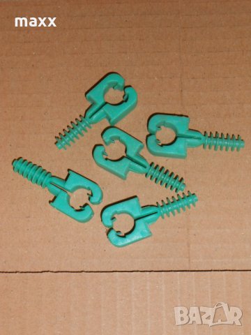 Пласмасов дюбел за кабел, снимка 3 - Кабели - 28438231