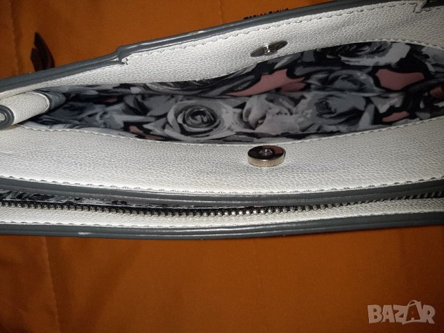 Оригинални дамска чанта + малка чантичка на NINE WEST, снимка 10 - Чанти - 35516231