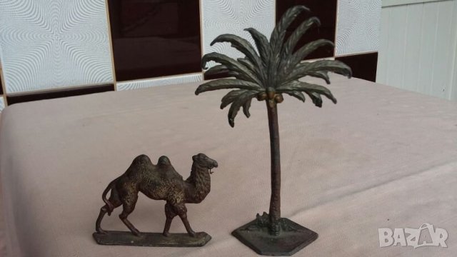Оловни фигури, палма и камила, снимка 3 - Колекции - 26520563