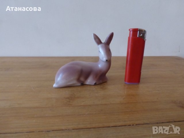 Българска порцеланова фигура Сърничка Сърна 1962 г, снимка 1 - Статуетки - 43576365