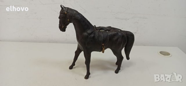 Фигура на кон с естествена кожа, снимка 5 - Антикварни и старинни предмети - 32930595