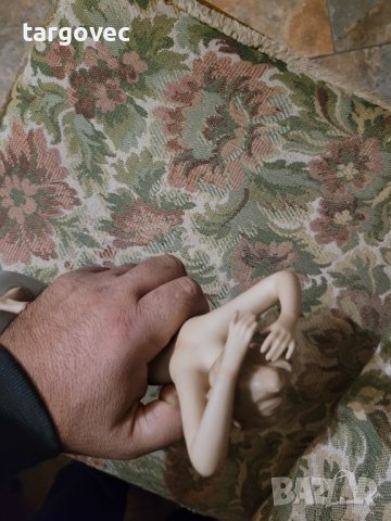 Старинна изящна порцеланова статуетка фигура валендорф, снимка 7 - Антикварни и старинни предмети - 42982456