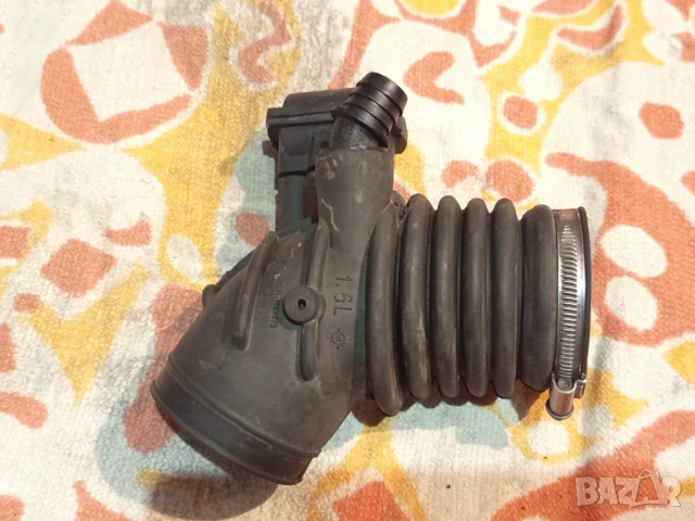 Гумен маншон на дросела за BMW E36 316i - M43, снимка 2 - Части - 51278078