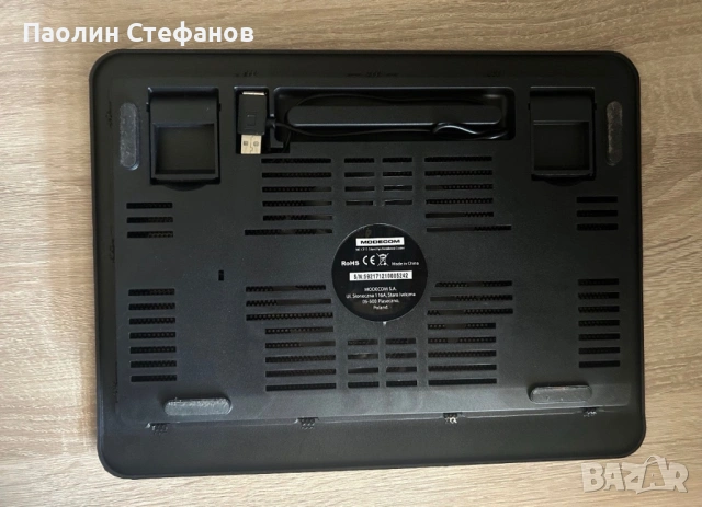 Охлаждаща поставка за лаптоп MODECOM | Вентилатор | Подсветка | RGB, снимка 2 - Лаптоп аксесоари - 53223426