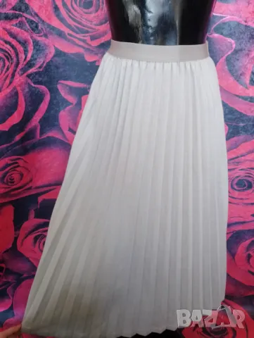 Бежова пола Солей плисе Есенно-зимен модел , снимка 2 - Поли - 49397621