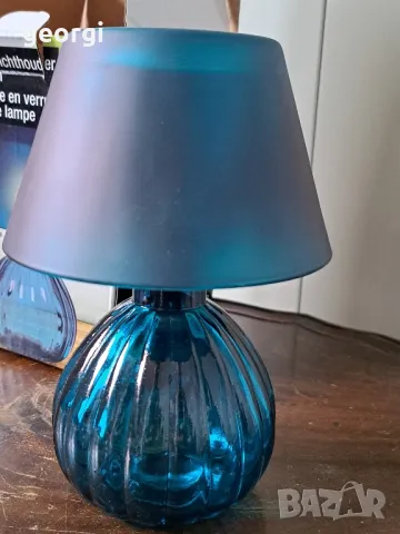 стъклен цветен свещник  3/4, снимка 2 - Декорация за дома - 48889336