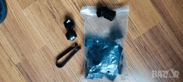 Капачки за болтове/гайки на джанта  - 10 лв., снимка 5 - Аксесоари и консумативи - 48229972