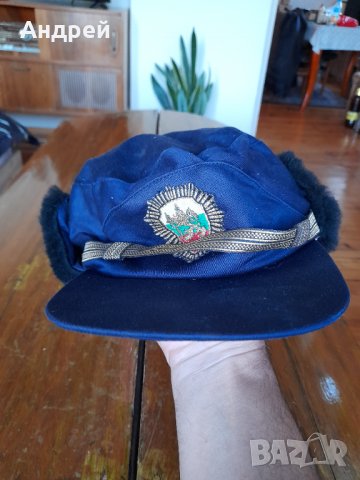 Стара зимна пожарникарска шапка, снимка 2 - Други ценни предмети - 38162886