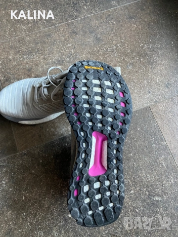 Adidas Boost 38, снимка 5 - Маратонки - 52260802