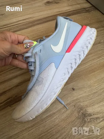 Оригинални маратонки NIKE WMNS NIKE LEGEND REACT! 39 н, снимка 2 - Маратонки - 49143163