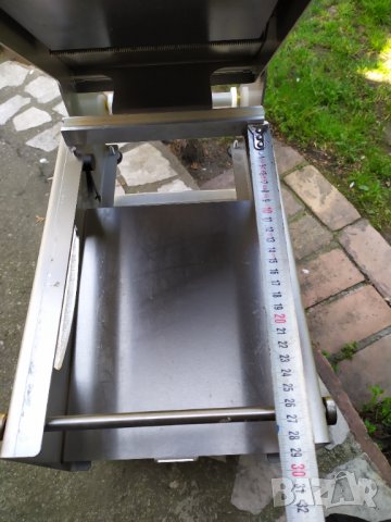 Машина за пакетиране на тарелки Duniform., снимка 5 - Хладилни витрини и фризери - 32537543