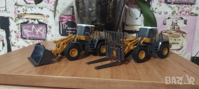 Модели мащаб 1:50 и други, снимка 9 - Коли, камиони, мотори, писти - 49970938