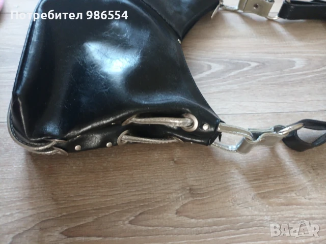 Дамска черна чантичка за рамо, снимка 2 - Чанти - 51148545