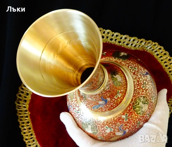 Приказна бронзова ваза,цветен клетъчен емайл,пауни,цветя. , снимка 4 - Вази - 51476683