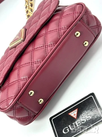 чанти guess , снимка 3 - Чанти - 50675985