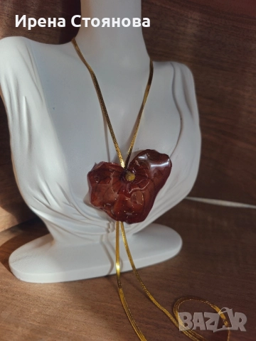 Колие с естествен цвят на Антуриум , снимка 2 - Колиета, медальони, синджири - 52389905