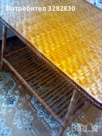 Трапезна  плетена   на две нива и два плетени трапезни стола тип фотьойли, снимка 2 - Маси - 44125304