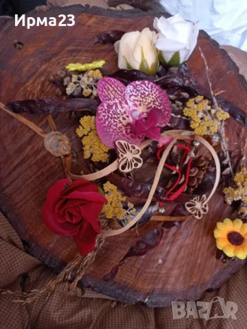 Дървено пано с цветя, снимка 1