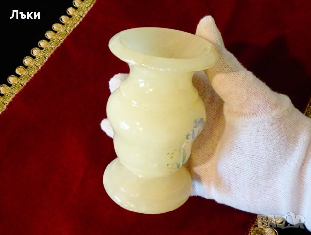 Немска ваза бял мрамор. , снимка 3 - Вази - 33077033