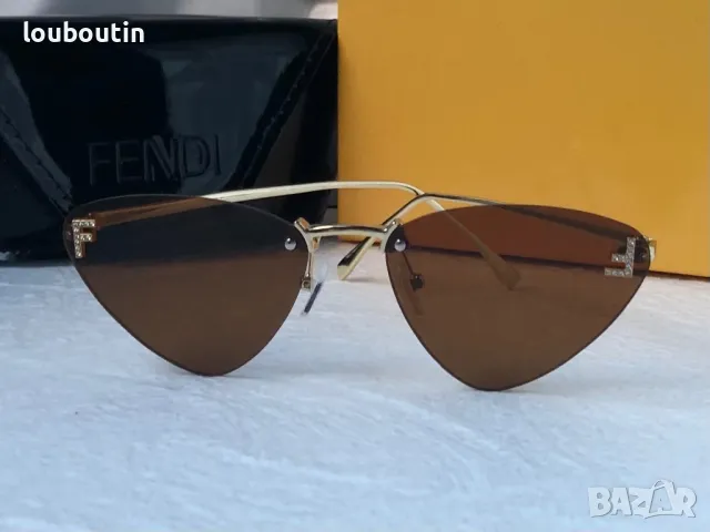 Fendi Дамски слънчеви очила тъиъгълни 3 цвята , снимка 12 - Слънчеви и диоптрични очила - 47669507
