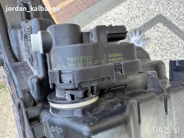 Десен фар KOITO Тойота Ярис Toypta Yaris 2023 само за 300лв. броя 81170-K0060, снимка 15 - Части - 51141870