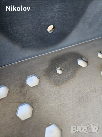 Рафт-МЕТАЛНИ изделия 4мм.ЛАЗЕРНО РЯЗАНЕ - 200 лв. , снимка 2 - Стелажи и щандове - 40841555