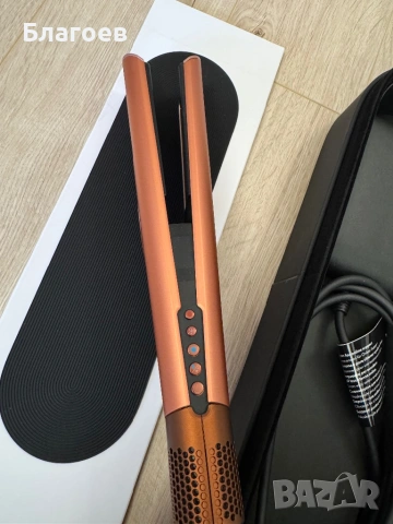 Нова с гаранция Преса за коса Dyson HT01 Airstrait™, Amber silk / Pink champagne, снимка 9 - Преси за коса - 53219591