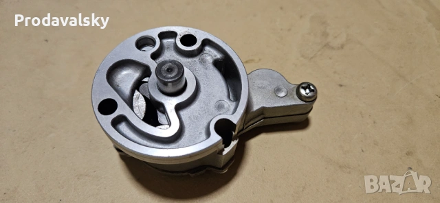 Ямаха хтз750 супер тенере маслена помпа, снимка 2 - Части - 53534697