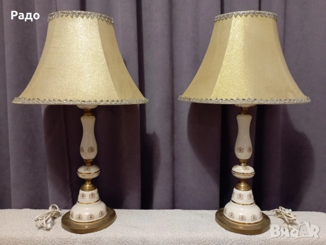 Комплект от две много големи старинни порцеланови лампи - лампа
