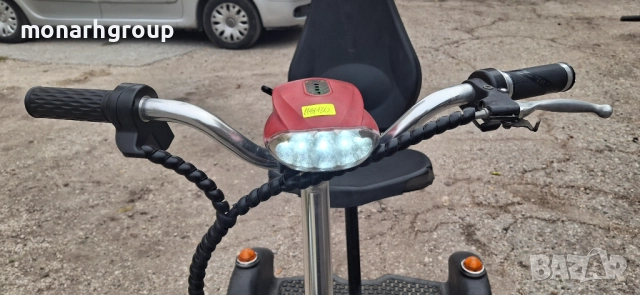 Електрическа триколка за възрастни + зарядно, снимка 12 - Инвалидни колички - 52085752