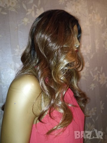 Valentino-Нова  с етикет дълга чуплива перука тъмнокестеняво към русо, снимка 9 - Аксесоари за коса - 38925820