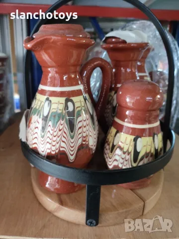 Оливерник,троянска керамика, снимка 1