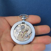 Нов джобен часовник ''Молния Техника" , снимка 9 - Антикварни и старинни предмети - 40521286