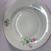 Порцеланови чинии, снимка 6 - Чинии - 44113150