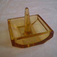 Арт Деко кристална поставка за пръстени цвят карамел, снимка 5 - Други ценни предмети - 33543738