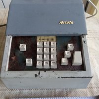 Сметачна машина Astrota, снимка 2 - Антикварни и старинни предмети - 43514699