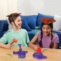 Детска забавна игра за 2 играчи катапулт Spin Master Toy Story 4 Flying Frenzy Catapult, снимка 1 - Други - 32935753