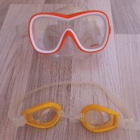 2 броя очила за плуване Intex.Двата броя за 8 лв., снимка 1 - Водни спортове - 43970105