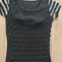 Готина дамска блузка ,размер М., снимка 2 - Тениски - 43886233