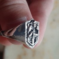 Мъжки пръстен с рицарски символи,нови-10 лв, снимка 1 - Пръстени - 38132832
