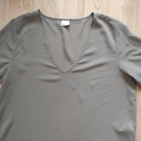 Елегантна дамска блуза М размер , снимка 3 - Ризи - 36613632