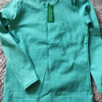 нова блуза на бенетон М размер , снимка 2 - Блузи с дълъг ръкав и пуловери - 43654095